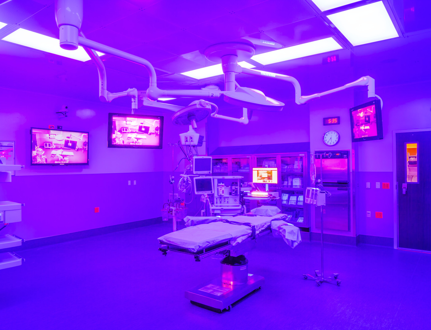 Thoughtful use of air ventilation can reduce the spread of infectious disease within hospitals.