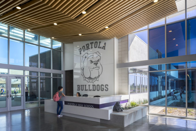 Design for a safe school entrance at Portola High