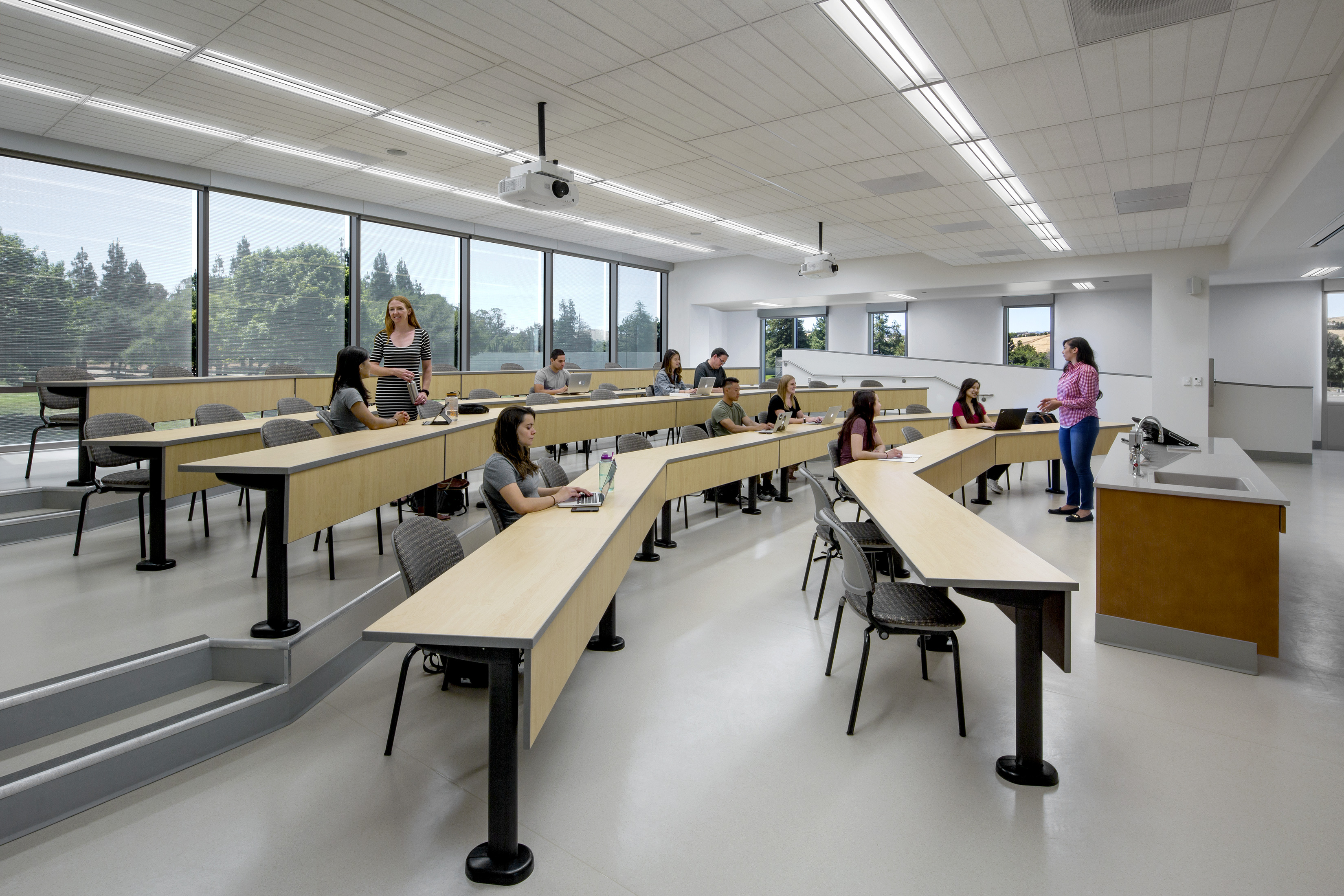 Evergreen Valley College Math, Science, & Social Science Building HMC