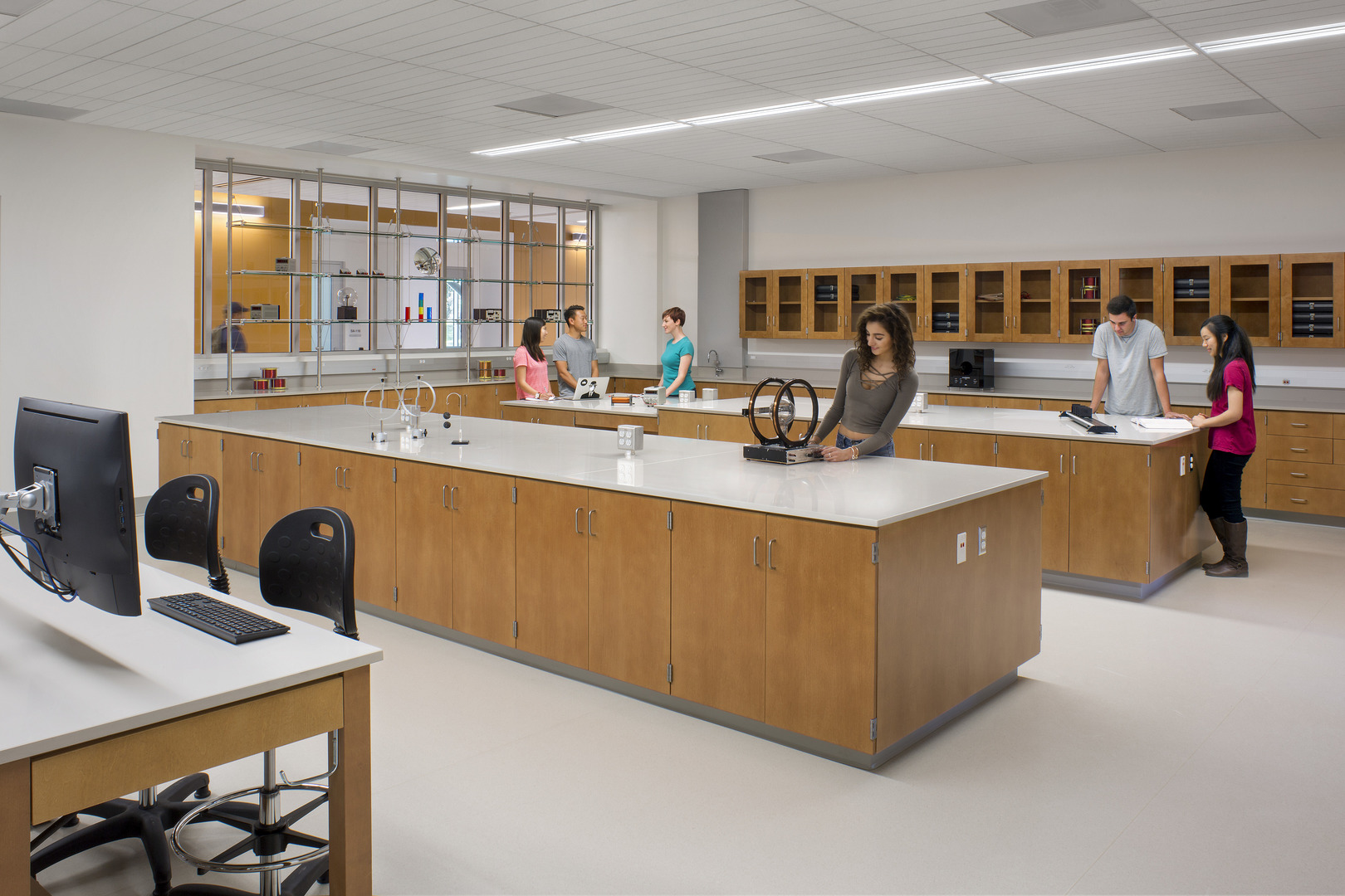 STEM buildings rely heavily on thoughtful dry and wet laboratory design.