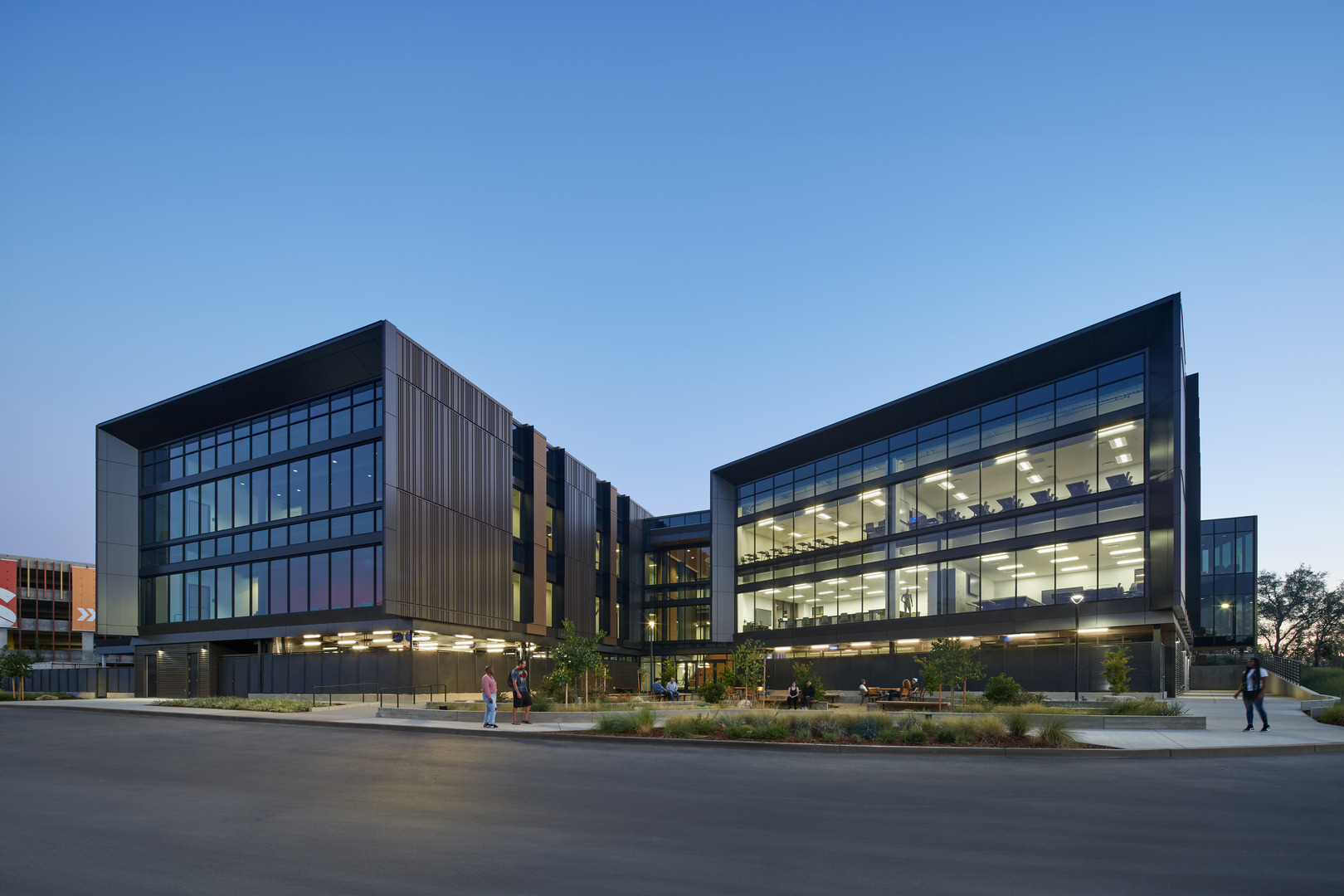 Sierra College New Instructional Building Wins DBIA WPR Award | Awards ...